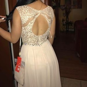 BEAUTIFUL CHAMPAGNE PROM DRESS